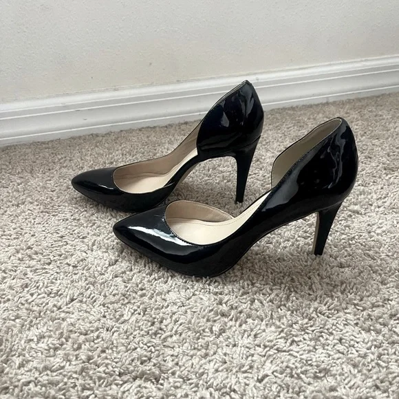 Black heels Like BRAND NEW wore at the most twice unfortunately! - Picture 1 of 1